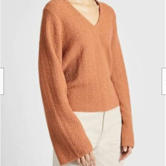 Uniqlo U Wool Crepe Wide-Sleeve Sweater - Picture 4 of 4